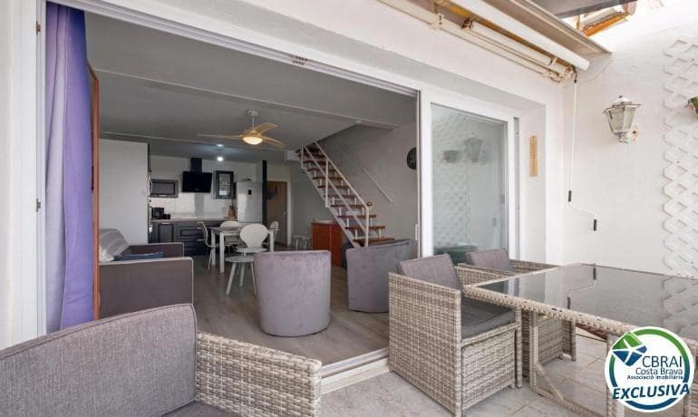 2 bedroom Apartment for sale in Empuriabrava - € 347,000 (Ref: 8333923)
