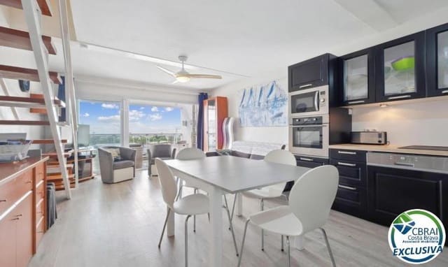 2 makuuhuone Huoneisto myytävänä paikassa Empuriabrava, Castelló d'Empúries - 347 000 € (Ref: 8333923)