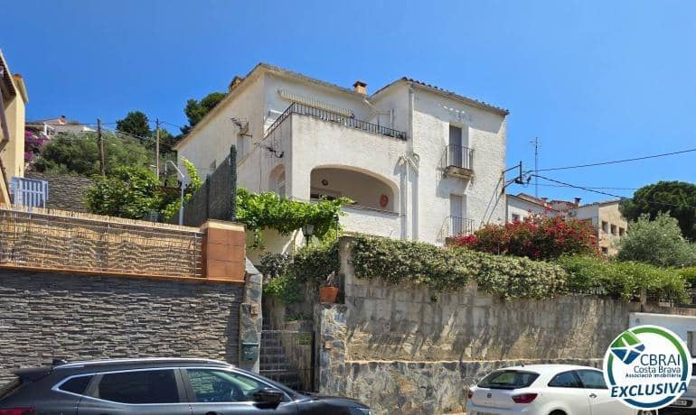 3 soveværelse Lejlighed til salg i Roses - € 319.000 (Ref: 8338069)