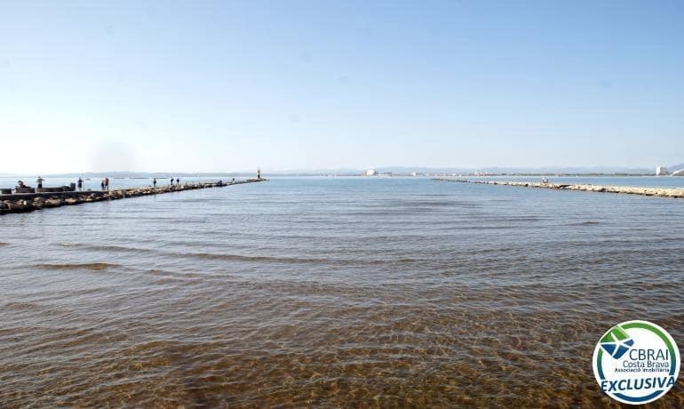 3 soveværelse Lejlighed til salg i Roses - € 319.000 (Ref: 8338069)