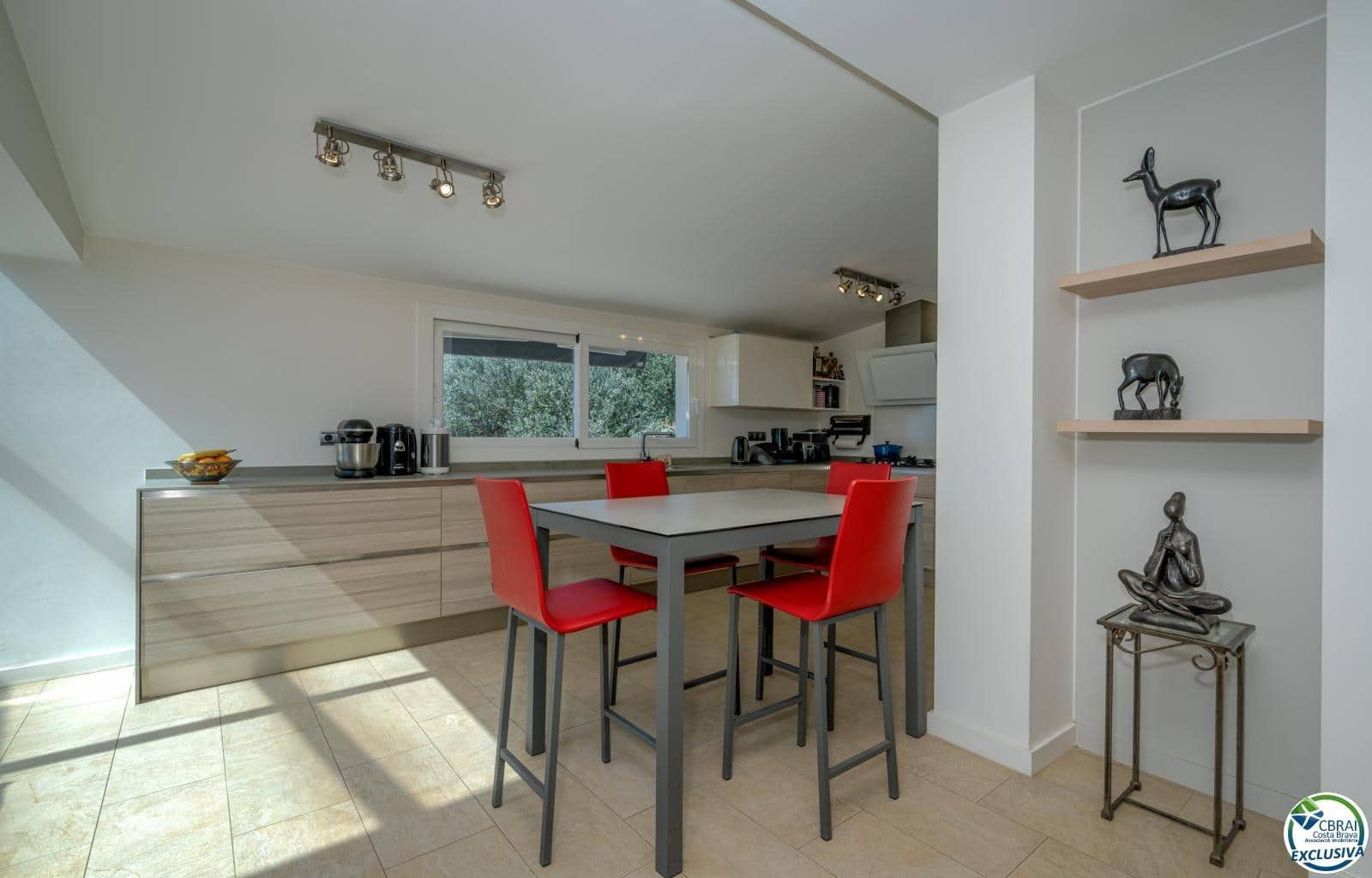 3 soveværelse Villa til salg i Palau-saverdera med swimmingpool garage - € 890.000 (Ref: 8377642)
