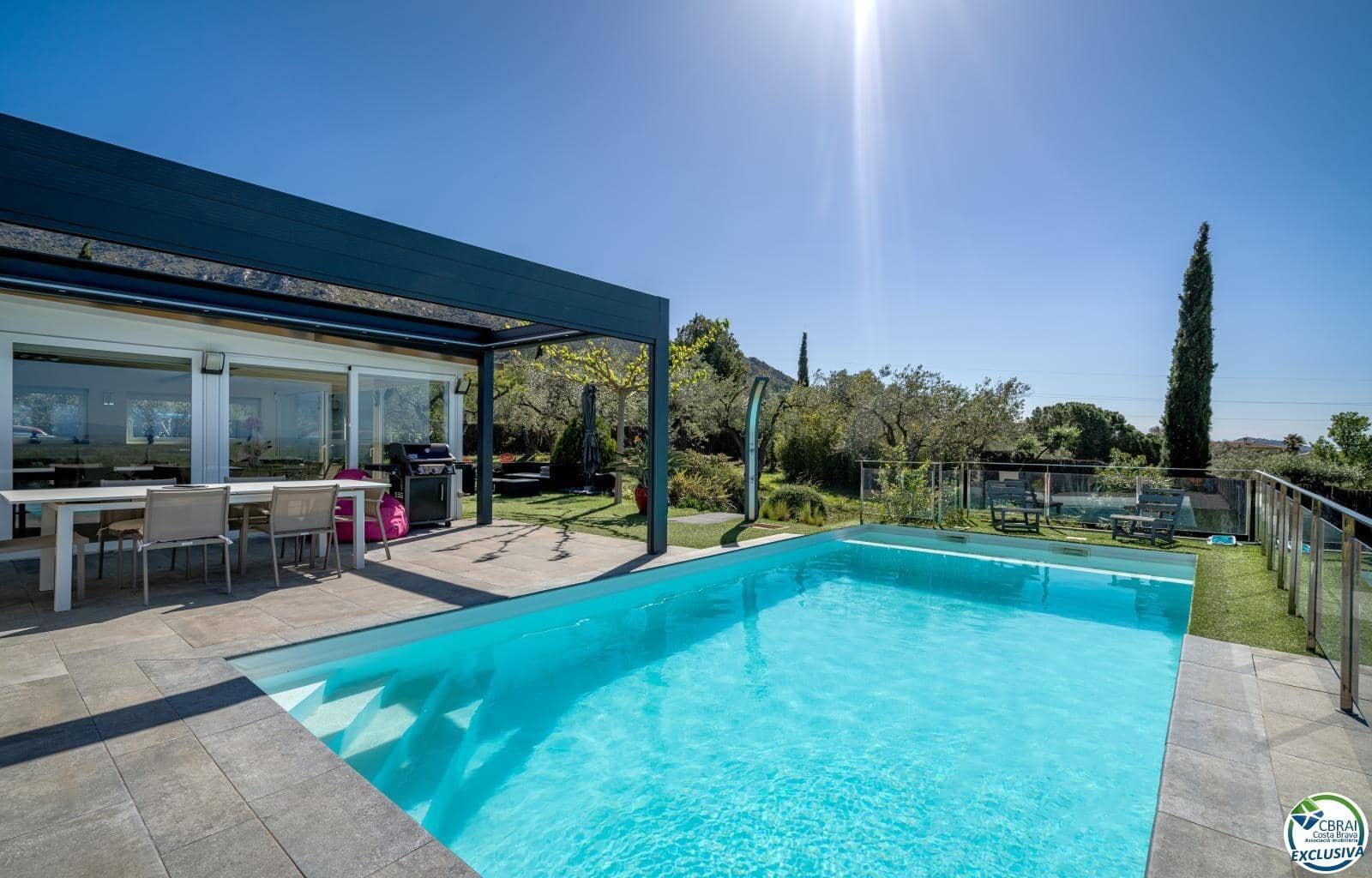 3 soveværelse Villa til salg i Palau-saverdera med swimmingpool garage - € 890.000 (Ref: 8377642)