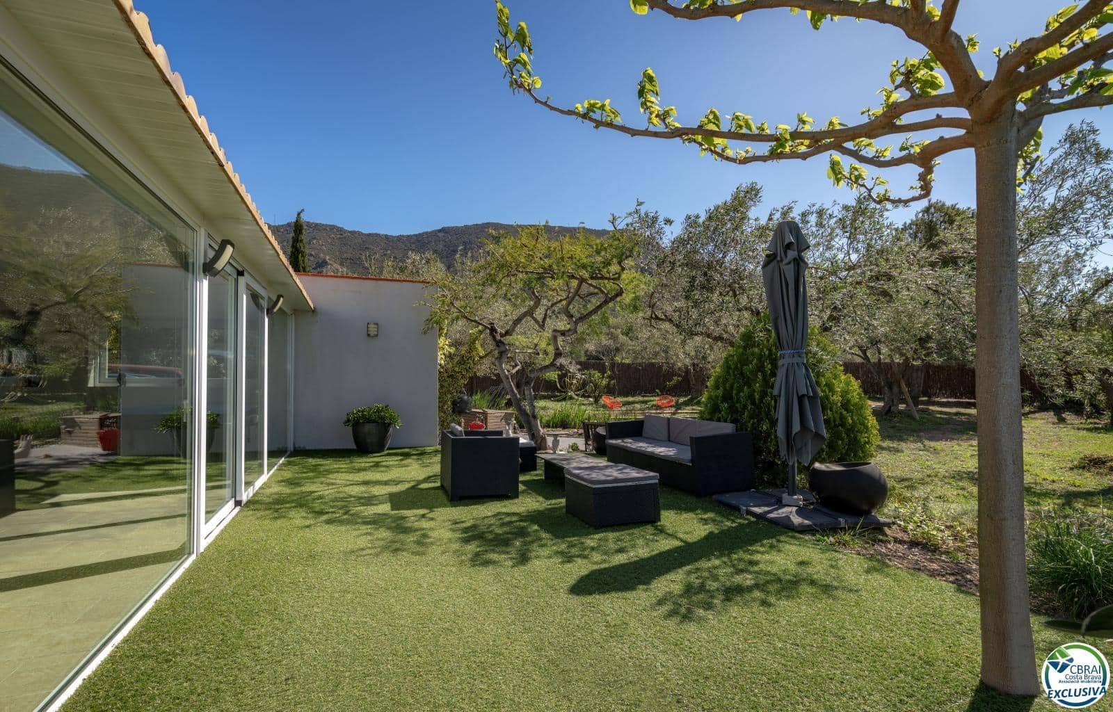3 soveværelse Villa til salg i Palau-saverdera med swimmingpool garage - € 890.000 (Ref: 8377642)