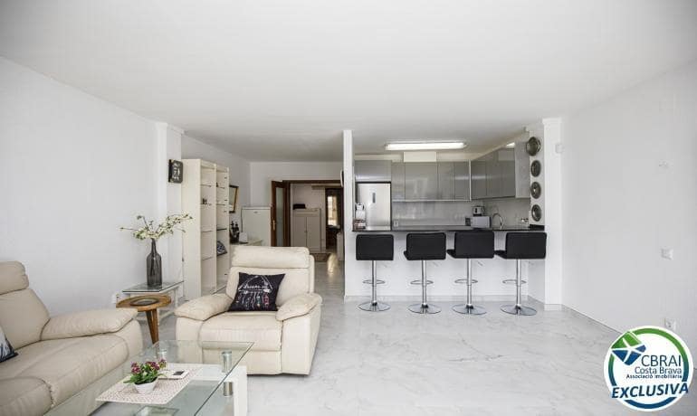 2 sypialnia Apartament na sprzedaż w Empuriabrava - 360 000 € (Ref: 8385457)
