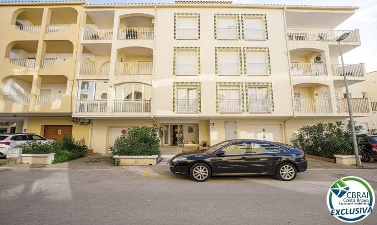 2 sypialnia Apartament na sprzedaż w Empuriabrava - 360 000 € (Ref: 8385457)