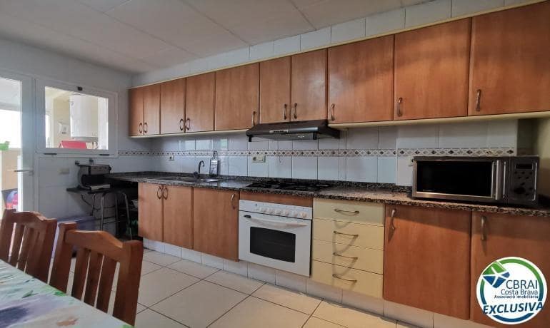 4 chambre Villa/Maison à vendre à Roses - 286 000 € (Ref: 8445755)