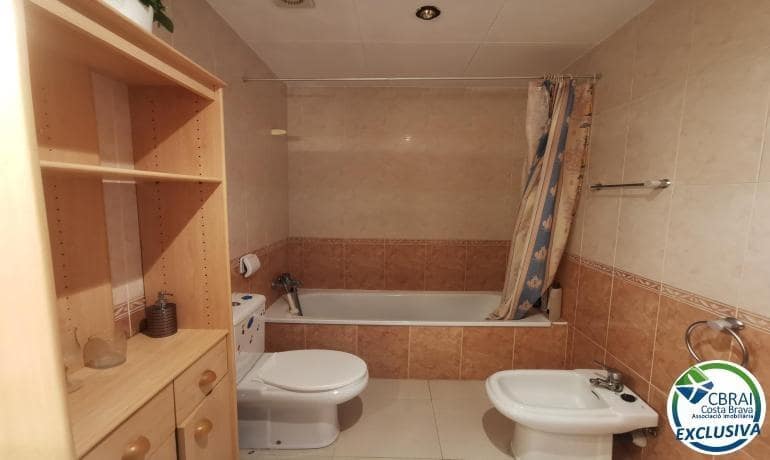 4 chambre Villa/Maison à vendre à Roses - 286 000 € (Ref: 8445755)