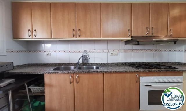 4 soveværelse Villa til salg i Roses - € 286.000 (Ref: 8445755)