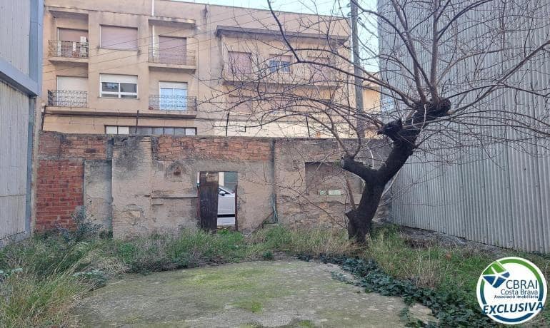 Building Plot for sale in Figueres - € 79,000 (Ref: 8454972)