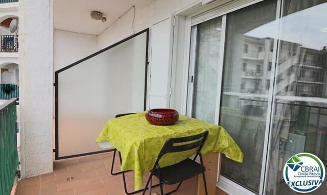 1 makuuhuone Huoneisto myytävänä paikassa Empuriabrava, Castelló d'Empúries mukana uima-altaan - 89 000 € (Ref: 8527679)