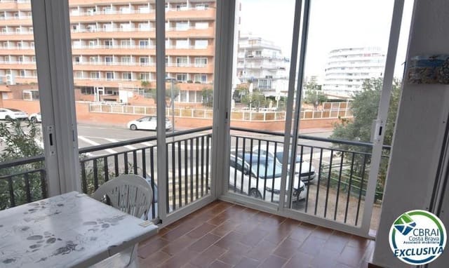 2 slaapkamer Appartement te koop in Roses - € 189.000 (Ref: 8534280)