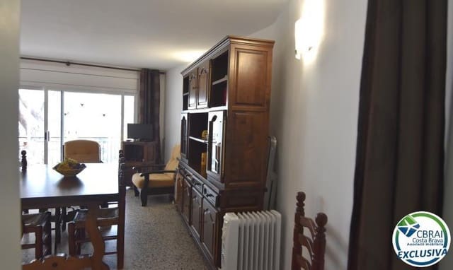 2 slaapkamer Appartement te koop in Roses - € 189.000 (Ref: 8534280)