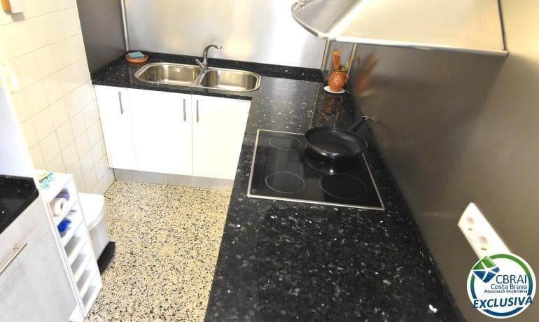 2 sypialnia Apartament na sprzedaż w Roses - 189 000 € (Ref: 8534280)