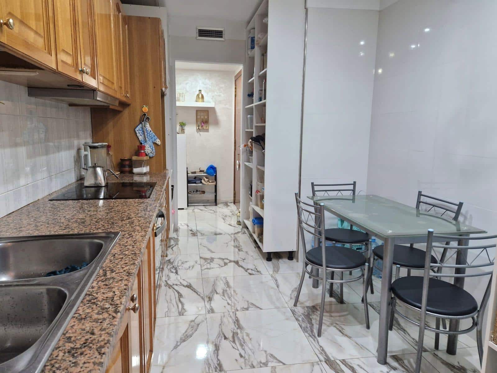 4 camera da letto Attico in vendita in Figueres - 195.000 € (Rif: 8561465)