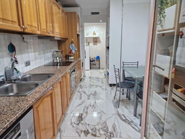 4 camera da letto Attico in vendita in Figueres - 195.000 € (Rif: 8561465)