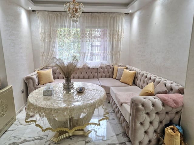 Ático de 4 habitaciones en Figueres en venta - 195.000 € (Ref: 8561465)