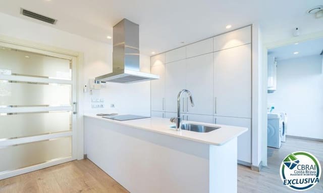 3 chambre Appartement à vendre à Roses - 425 000 € (Ref: 8568476)