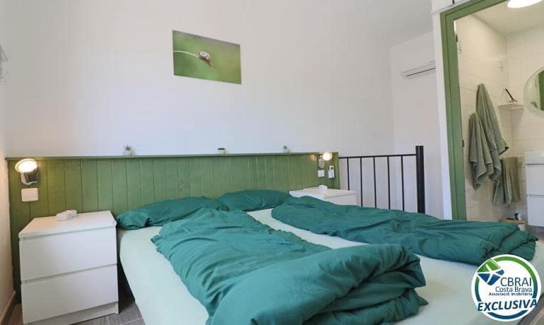1 bedroom Townhouse for sale in Empuriabrava - € 142,000 (Ref: 8612718)