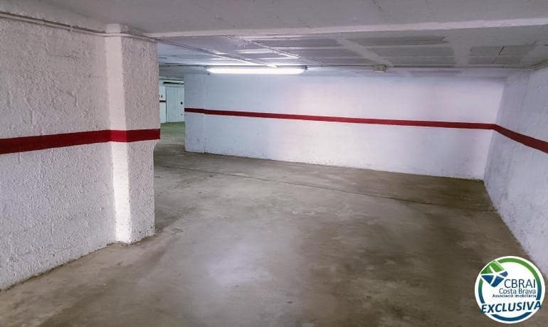 Garage for sale in Llanca - € 13,200 (Ref: 8620112)