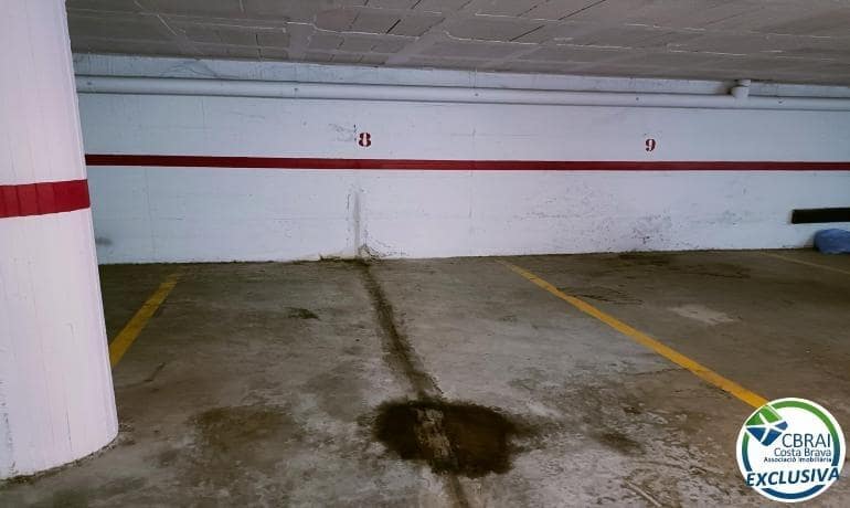 Garage for sale in Llanca - € 13,200 (Ref: 8620112)