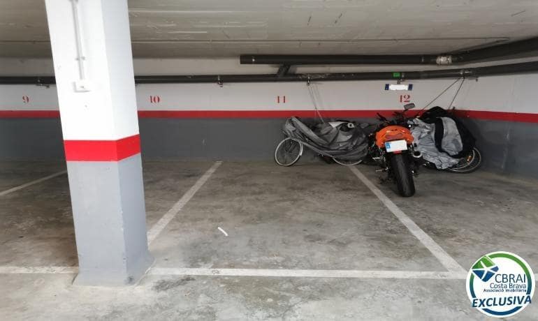 Garage te koop in Llanca - € 13.200 (Ref: 8620114)