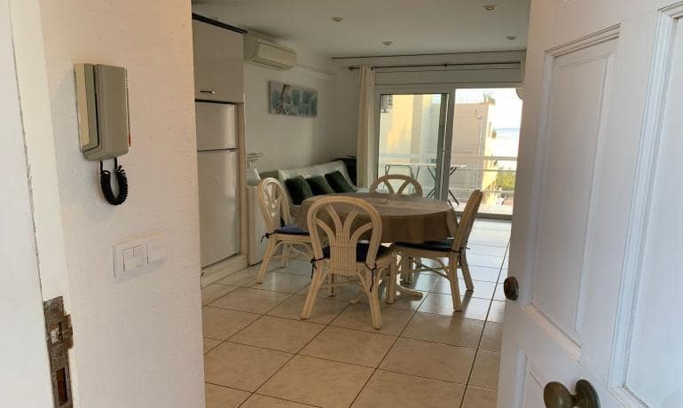 2 bedroom Apartment for sale in Roses - € 279,000 (Ref: 8645169)