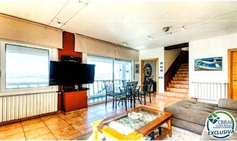 3 soveværelse Villa til salg i Roses med swimmingpool garage - € 790.000 (Ref: 8686246)