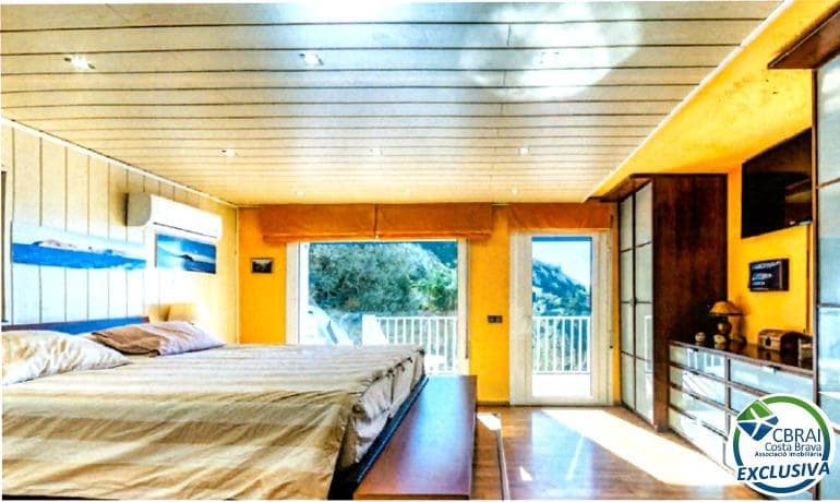 3 soveværelse Villa til salg i Roses med swimmingpool garage - € 790.000 (Ref: 8686246)