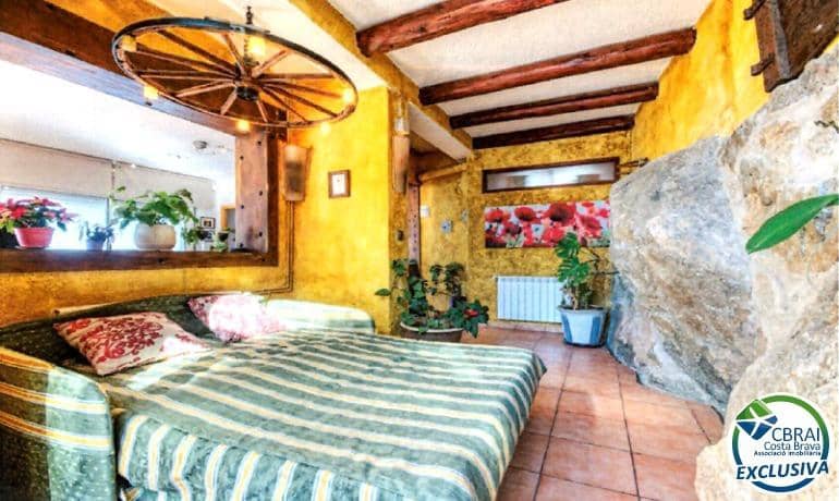 3 soveværelse Villa til salg i Roses med swimmingpool garage - € 790.000 (Ref: 8686246)