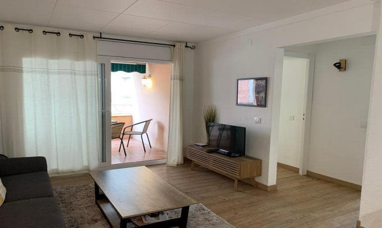 3 slaapkamer Appartement te koop in Roses - € 218.000 (Ref: 8724622)