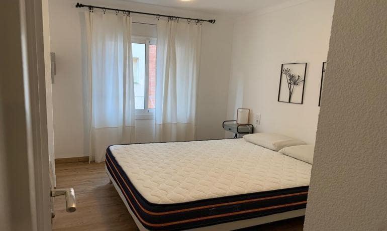 3 slaapkamer Appartement te koop in Roses - € 218.000 (Ref: 8724622)