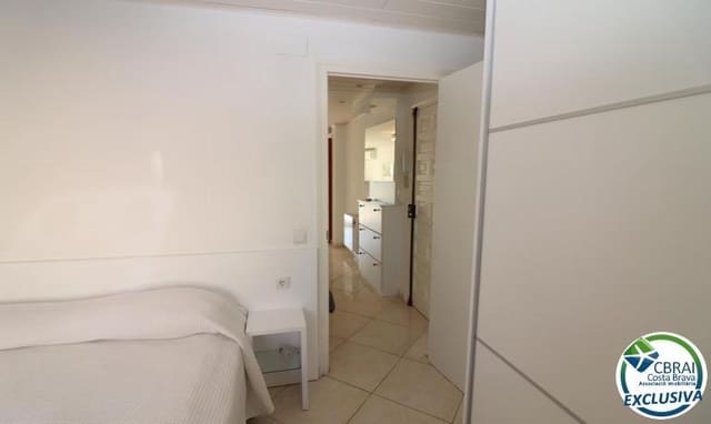 1 slaapkamer Appartement te koop in Empuriabrava, Castelló d'Empúries - € 177.000 (Ref: 8784051)