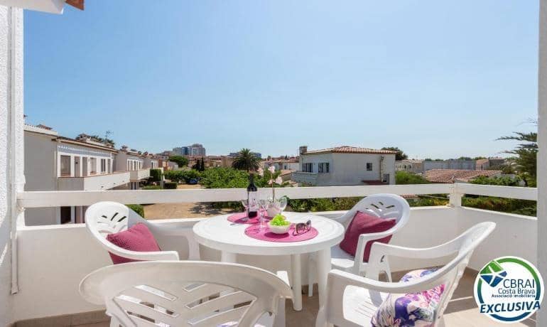 2 bedroom Apartment for sale in Empuriabrava - € 285,000 (Ref: 8817831)