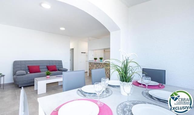 2 slaapkamer Appartement te koop in Empuriabrava, Castelló d'Empúries - € 285.000 (Ref: 8817831)