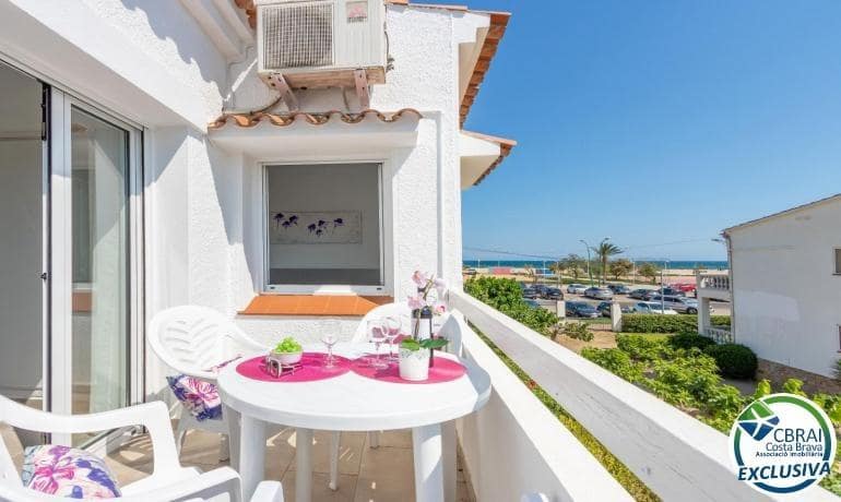 2 bedroom Apartment for sale in Empuriabrava - € 285,000 (Ref: 8817831)