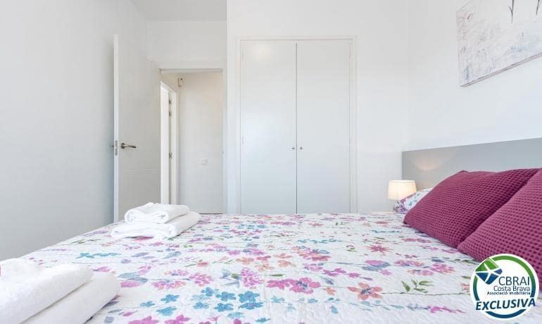 2 bedroom Apartment for sale in Empuriabrava - € 285,000 (Ref: 8817831)