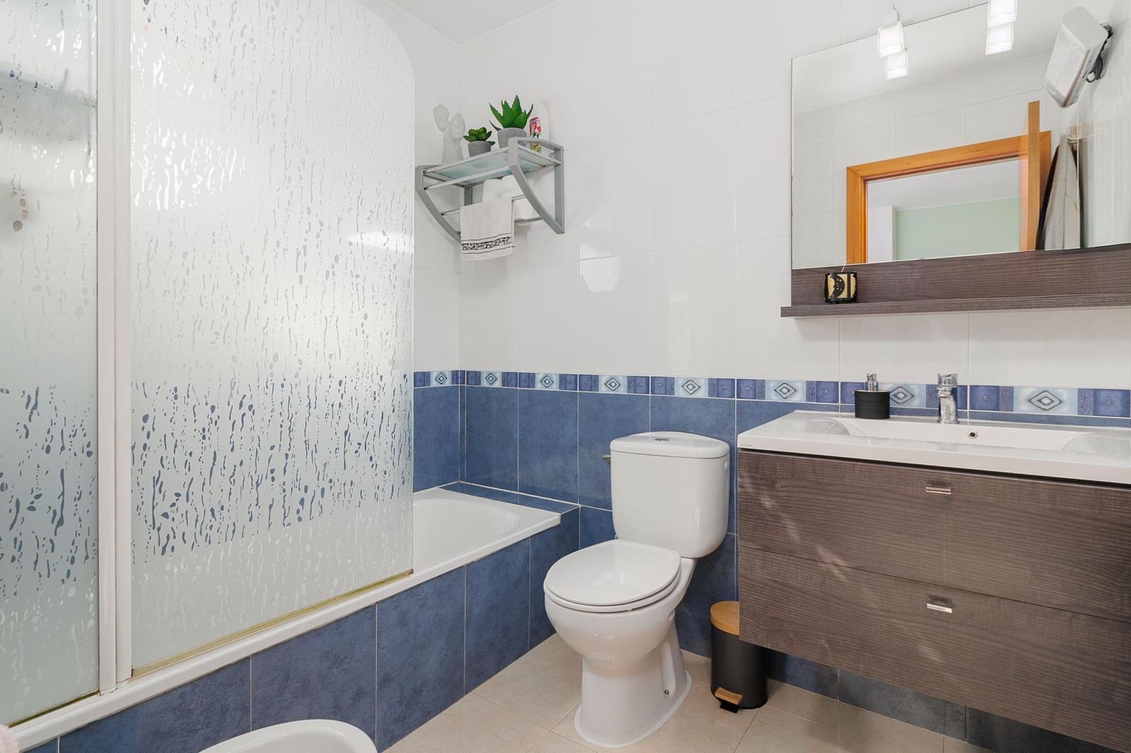 4 chambre Villa/Maison à vendre à Empuriabrava avec piscine garage - 335 000 € (Ref: 8849485)