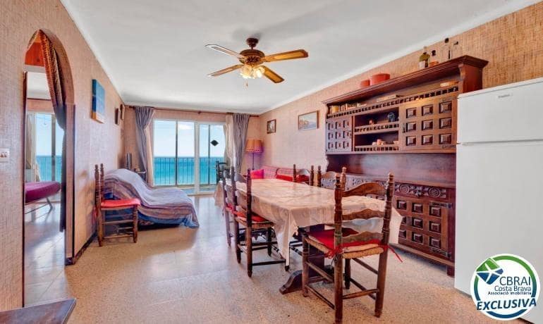 2 bedroom Apartment for sale in Empuriabrava - € 180,000 (Ref: 8874539)
