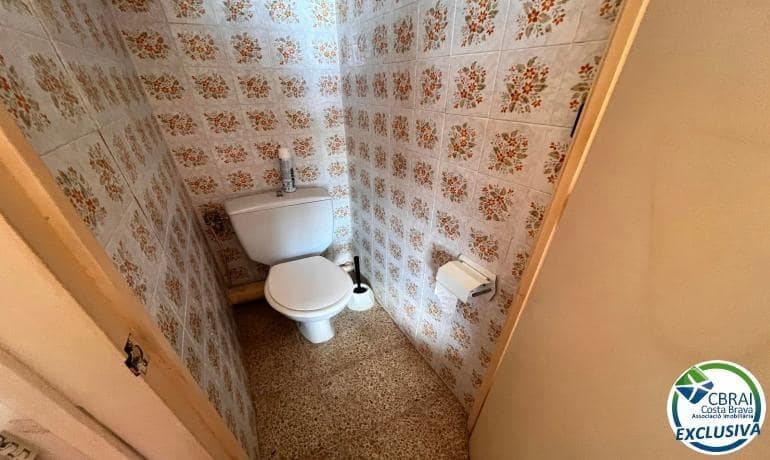 2 bedroom Apartment for sale in Empuriabrava - € 180,000 (Ref: 8874539)