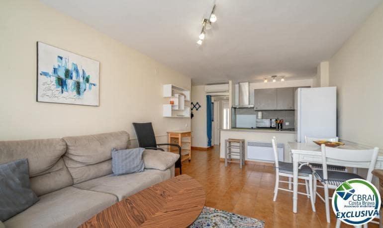 2 Zimmer Apartment zu verkaufen in Empuriabrava - 188.000 € (Ref: 8896613)