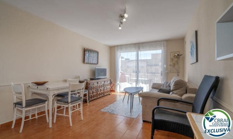 2 Zimmer Apartment zu verkaufen in Empuriabrava - 188.000 € (Ref: 8896613)
