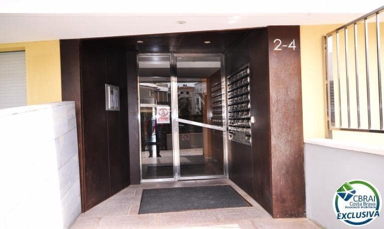 2 quarto Apartamento para venda em Roses com piscina - 550 000 € (Ref: 8902997)