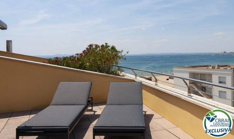 2 quarto Apartamento para venda em Roses com piscina - 550 000 € (Ref: 8902997)
