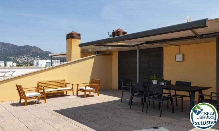 2 quarto Apartamento para venda em Roses com piscina - 550 000 € (Ref: 8902997)