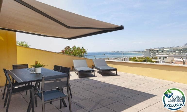 2 quarto Apartamento para venda em Roses com piscina - 550 000 € (Ref: 8902997)