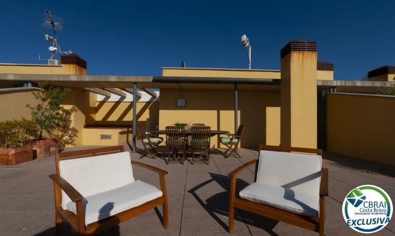 2 quarto Apartamento para venda em Roses com piscina - 550 000 € (Ref: 8902997)