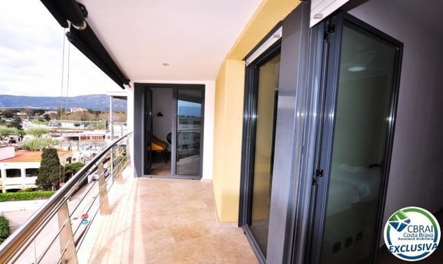 2 soveværelse Lejlighed til salg i Santa Margarida, Roses med swimmingpool garage - € 550.000 (Ref: 8902997)