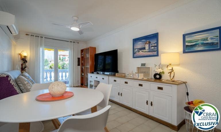 1 slaapkamer Appartement te koop in Empuriabrava met zwembad garage - € 159.000 (Ref: 8912950)