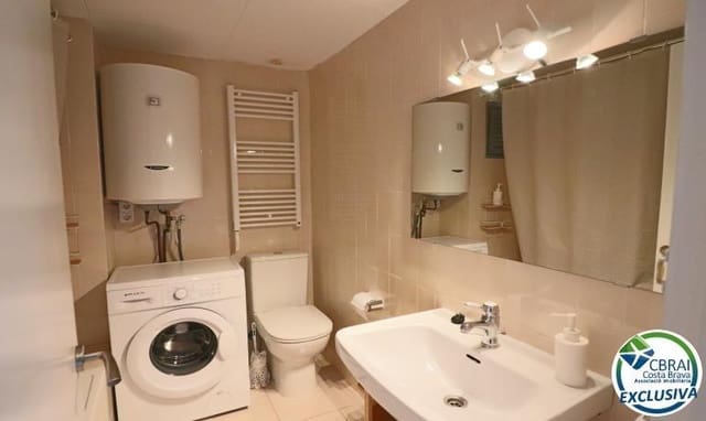 Studio til salg i Roses med swimmingpool - € 99.000 (Ref: 8916109)