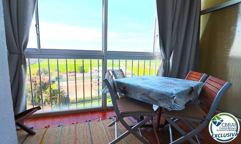 Studio till salu i Roses med pool - 99 000 € (Ref: 8916109)